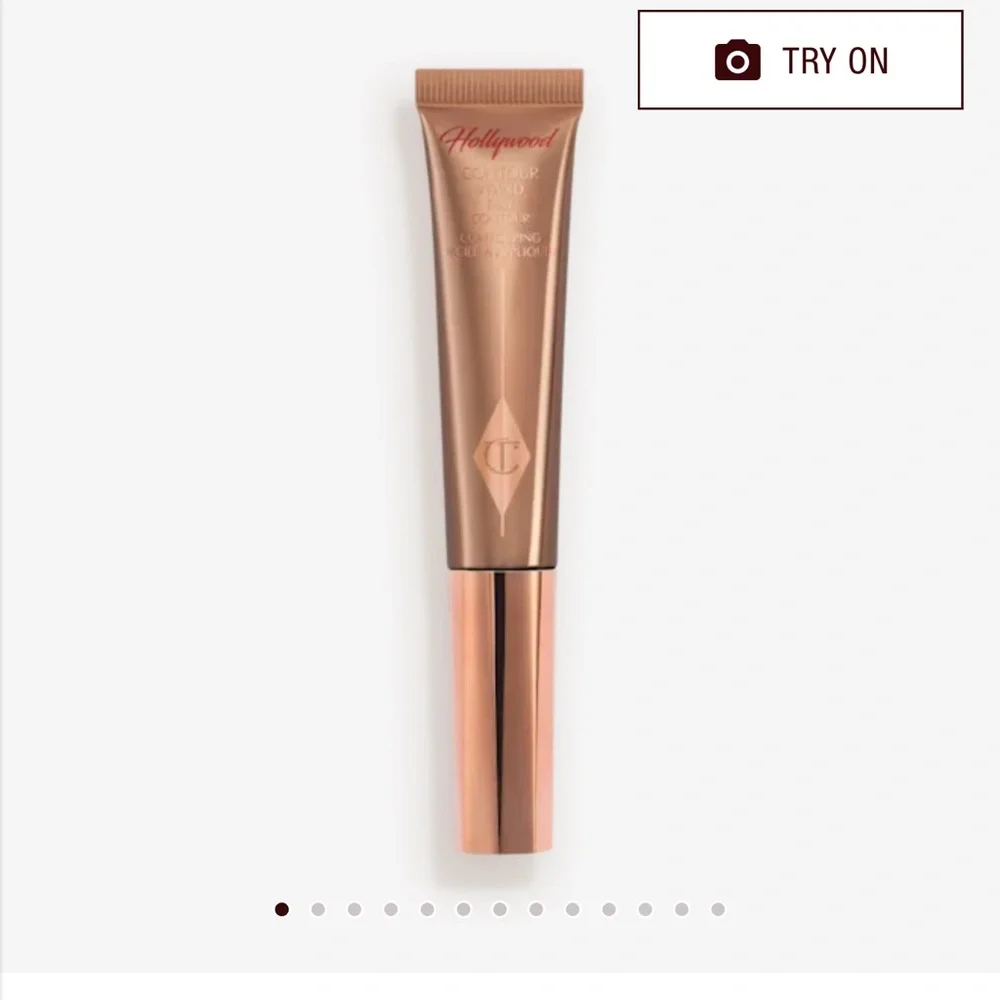 Charlotte Tilbury Fair-Medium Pale-Moven Box with Deep Burgundy Accents